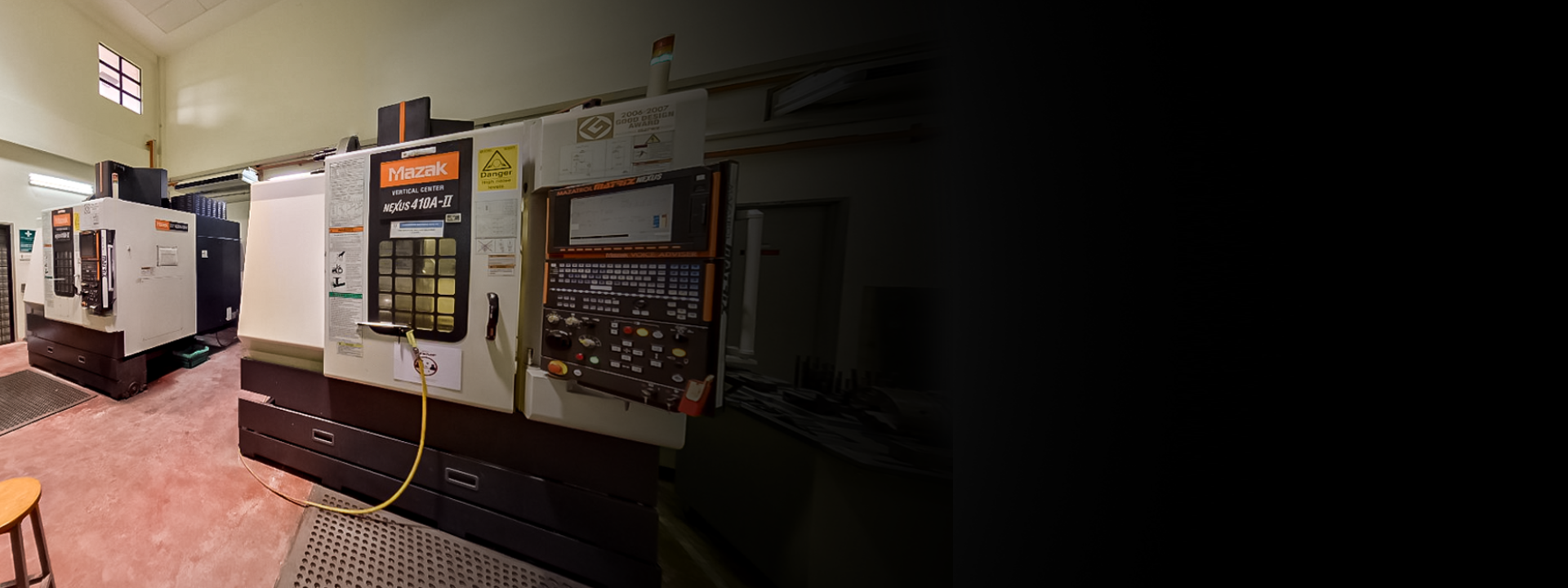 alt="Advanced Machining Laboratory"