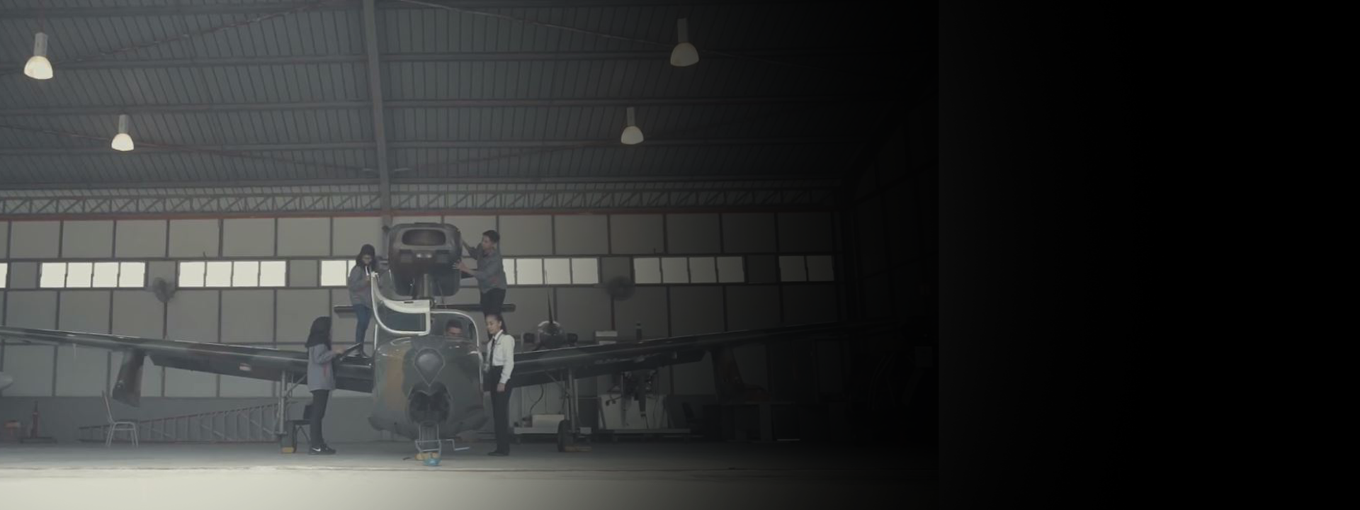 alt="Aeronautic Maintenance Hangar"